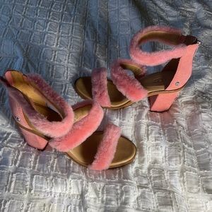 UGG rey fluff heels